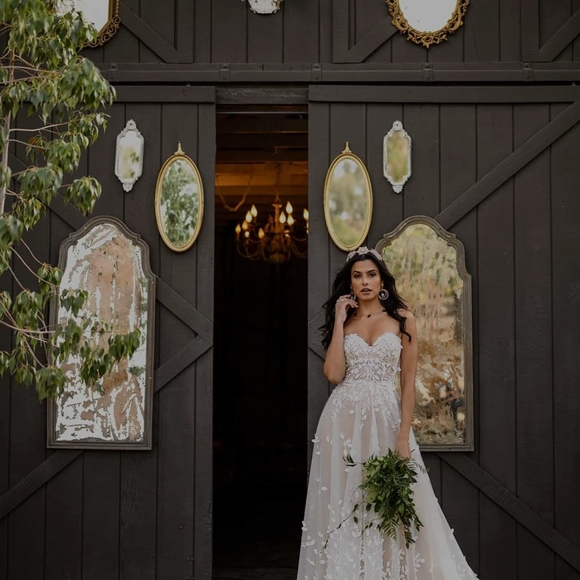 All Who Wander Raine Dress - Picture 2 of 8